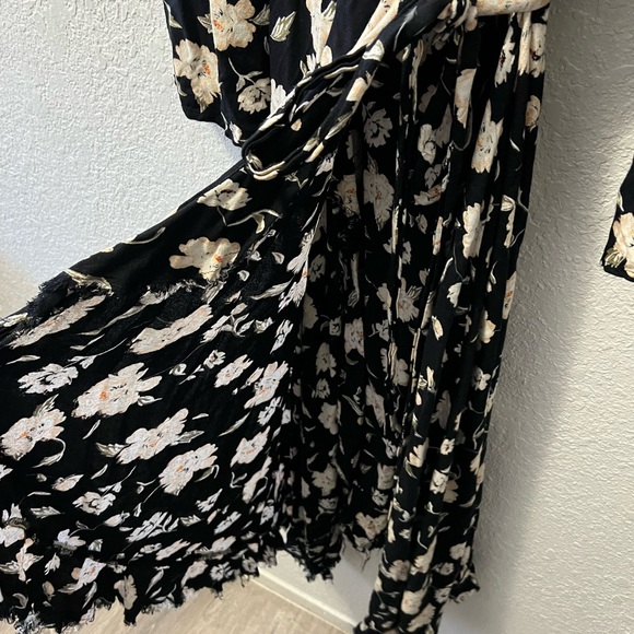 Elan International Maxi Wrap Dress - Picture 8 of 10